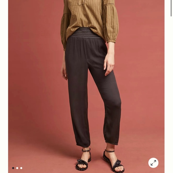 Anthropologie Pants - Anthropologie Sulawesi Smocked Joggers Size XSP